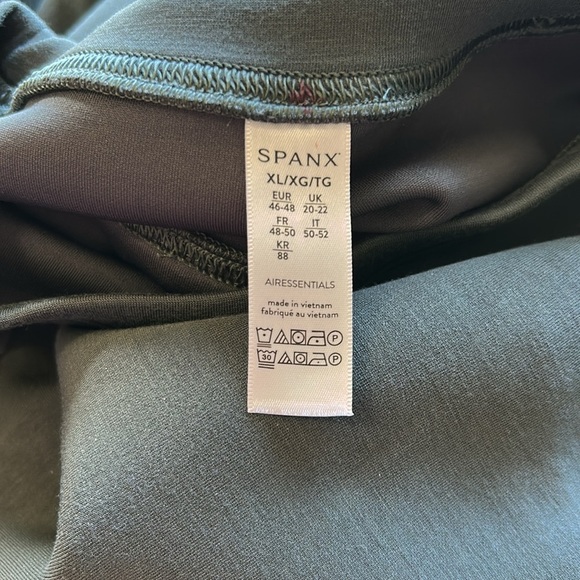 Spanx AirEssentials Crew Neck Dress Dark Olive Lightweight Pockets Shift Sz XL - Picture 8 of 12